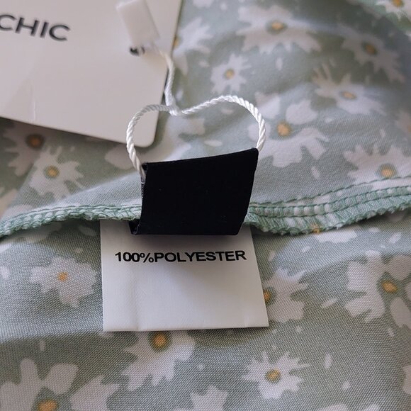 BloomChic Light Green Floral Peplum Tank Top Women's Size 12 - Picture 9 of 10